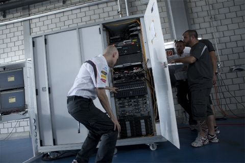 넷앱, 자우버 F1팀과 데이터 관리 협력 강화