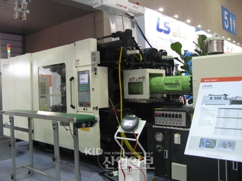 [INSIGHT] 이제 사출성형기도 ‘에너지 절감 시대’