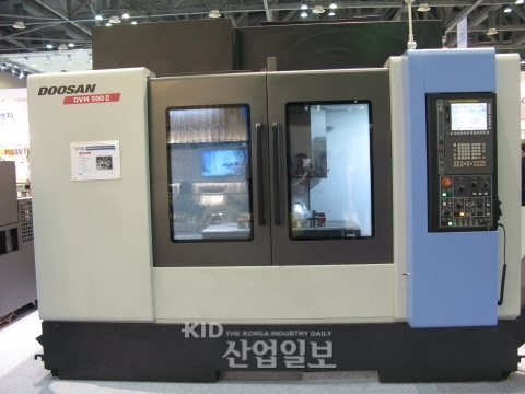 [INSIGHT] 공작기계 미래기술 한 눈에