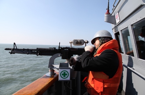 “적 또다시 도발하면 그 자리에서 수장”