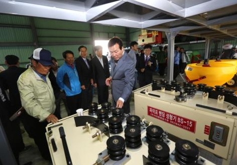 지자체서, 농기계임대사업 본격 추진