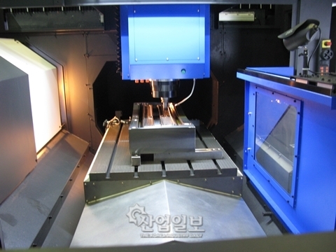 4월 공작기계 수출수주 큰 폭 증가…월 수주 증가 견인