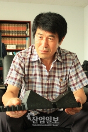 [COMPANYⅠ]국내 최초로 신소재 ‘코일 적재대’ 선봬