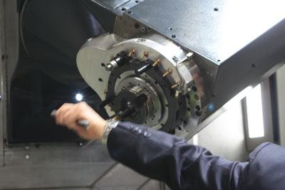 [ISSUE]일본 금형산업 움직임 ‘심상치 않다’