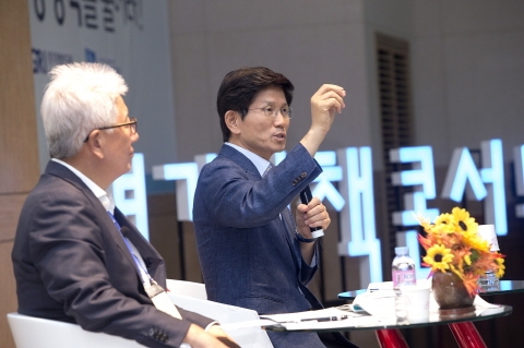 ‘세계 강소기업의 성공 방정식 풀어라’