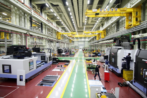 두산인프라코어, 대형 공작기계 전문 생산공장 준공