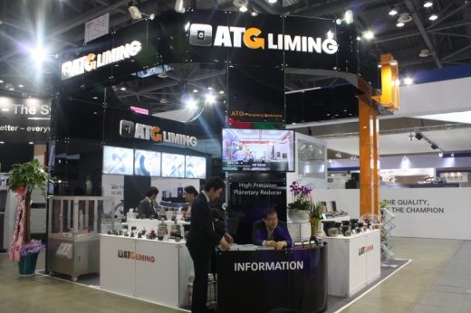 [심토스 2014 현장스케치] 흥진AT, 유성치차 감속기 인기