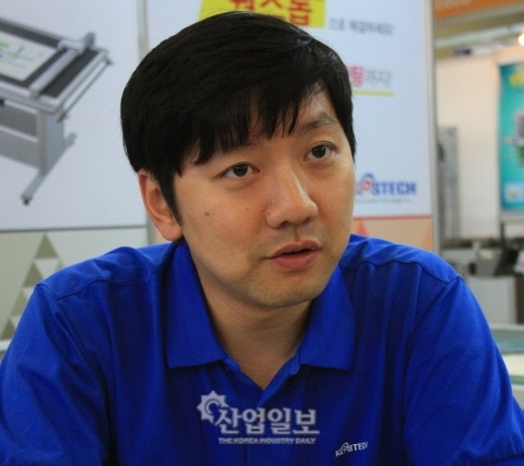 [코리아팩 2014 우수참가기업] 코스테크, 커팅부터 출력까지 원스톱