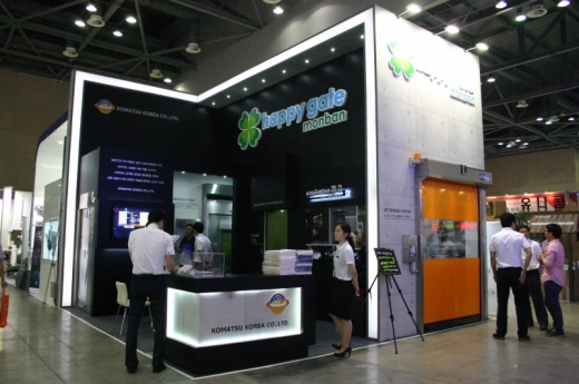 [코리아팩 2014 현장스케치] 코마츠코리아, 고속자동문 산업 선도