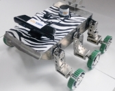 ‘수륙양용 무인정찰로봇’가변형 바퀴로 장애물 통과