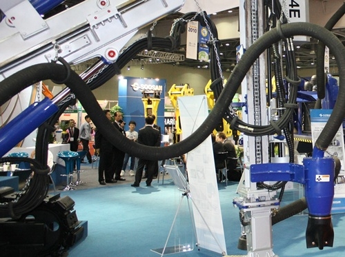 [OUTLOOK]건설기계산업 미국 일본 중국 ‘3강 구도’ 형성