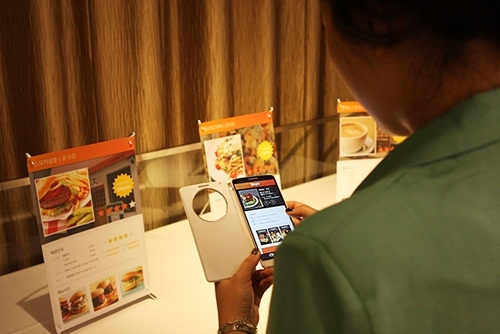 [SMART LIFE] ‘내 손안의 슈퍼 컴 VS 잠자는 사용자’