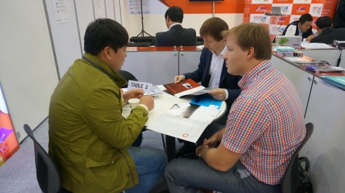 [SIMTOS] 상시 바이어상담회 '첫 포문' 성공적