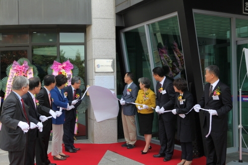 새로운 물성 구현을 위한 소재·소자 개발 추진