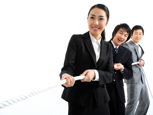 [INDUSTRY Ⅱ]기계조작 및 조립 종사자 고졸 61.3%