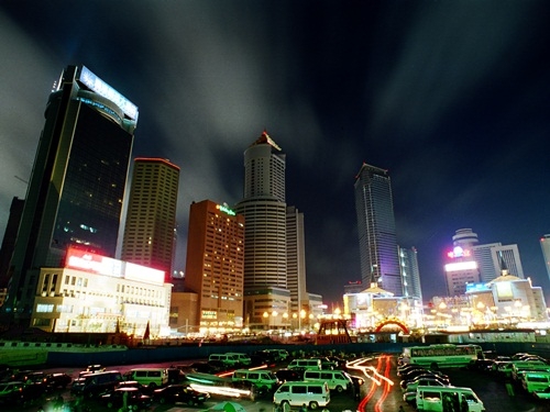 [TRENDS] ‘중국 세계의 시장으로, 한국의 중국수출 세계의 공장에 초점’