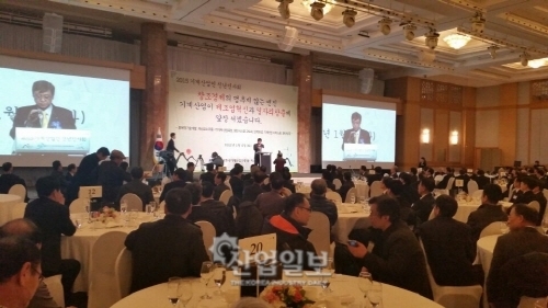 올해 기계산업 사자성어 ‘革羽鷲翔’ 키워드 ‘R&D’