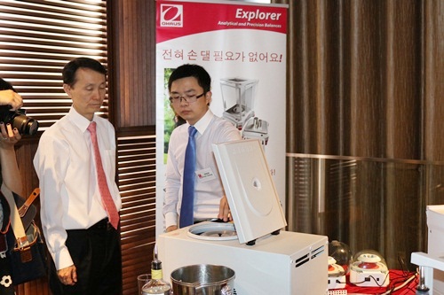 [World Best] 오하우스, 진정한 저울을 말하다