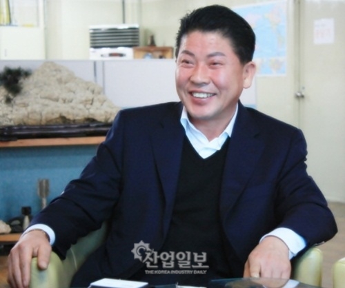 [World Best] 삼우자동화기계 “도전정신으로 불황 타계할 것”
