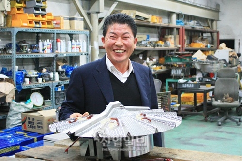 [World Best] 삼우자동화기계 “도전정신으로 불황 타계할 것”