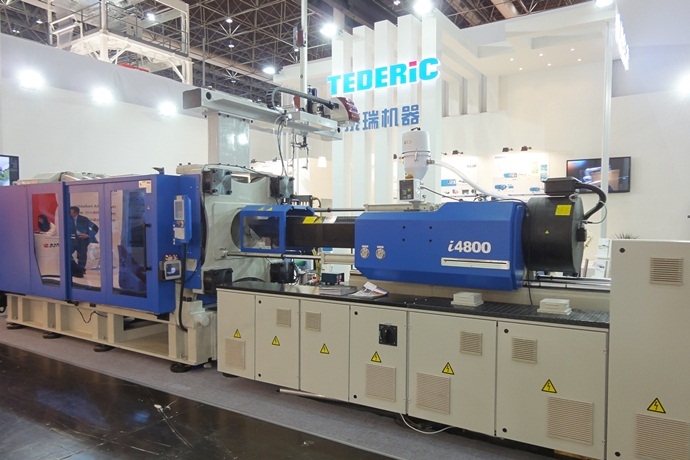 [World Best] 초절전형 사출기로 국내시장 견인