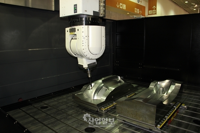 [TIMTOS 2015] KAFO, 대만 기계산업 발전의 산증인