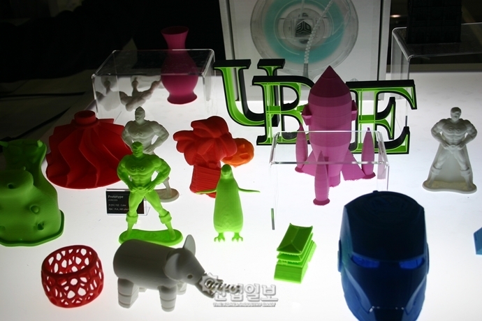 3D 프린팅, 로봇과 손 잡는다