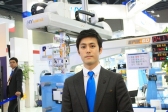 [KOPLAS 2015] 한양로보틱스, 융·복합 취출로봇으로 사출현장 혁신