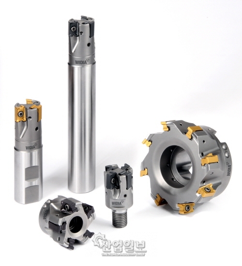 경제성과 경쟁력 요구되는 부품 제조업체