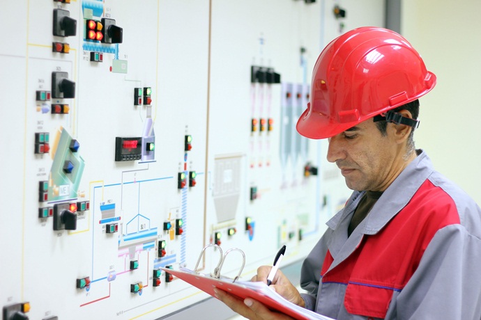 정부 제조업 혁신전략 일 년, 성과는?