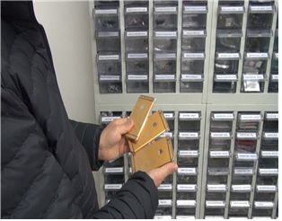 중국산 가짜 스마트폰 부품, 미국으로 역수출