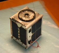 ‘큐브위성의 꿈’ 우리가 설계한다