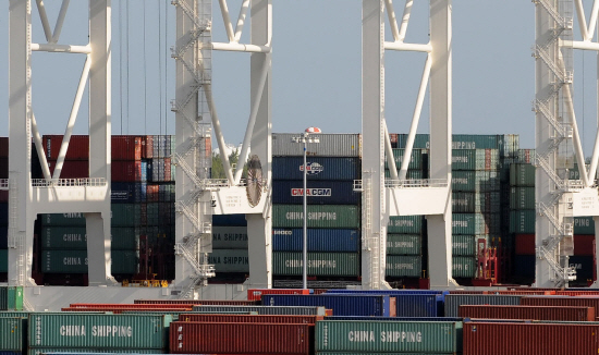 북한 기계류 플라스틱 수입 증가