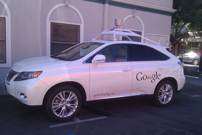 자율주행차·드론, 우리나라에 연착륙하려면?