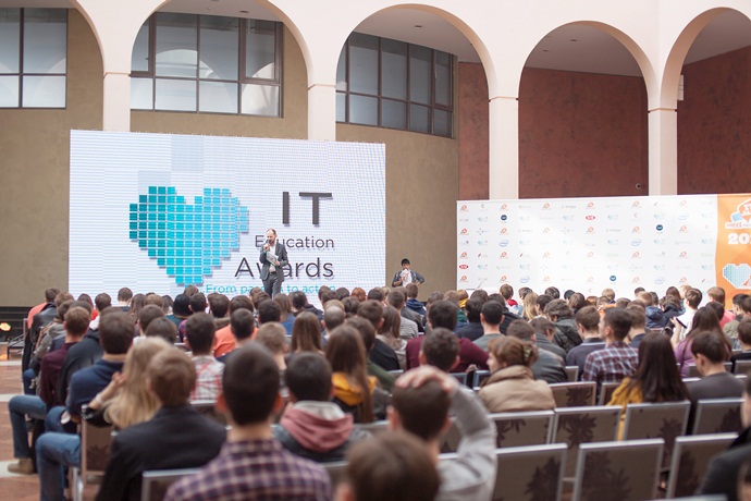 IT기술과 자동화기술이 제조경쟁력