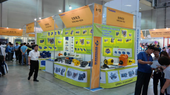 [BUTECH 2015] 성화테크, 고효율 고품질의 헬리켈 베벨 감속기 선보여