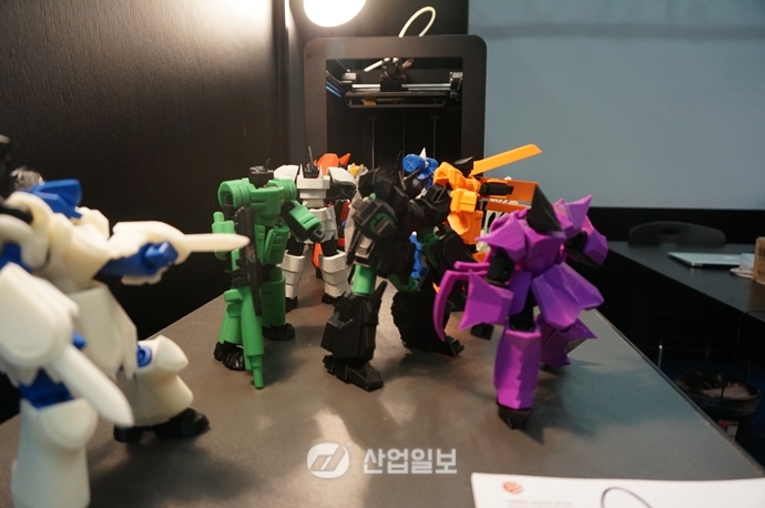 [Review] 한국 3D 프린팅·로봇산업 저력 보여줬다
