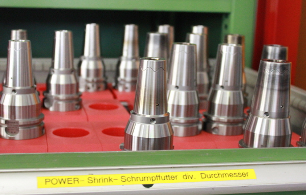 [TECH] 각 어플리케이션에 최적화 된 공작 기계