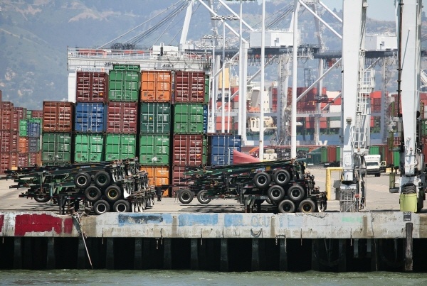 韓 수출 상반기 기준 사상 처음 세계 6위 기록