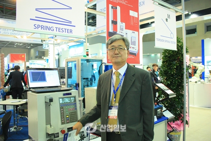 [2015 한국기계전] (주)케이앤케이트레이딩, 스프링처럼 솟아오른다