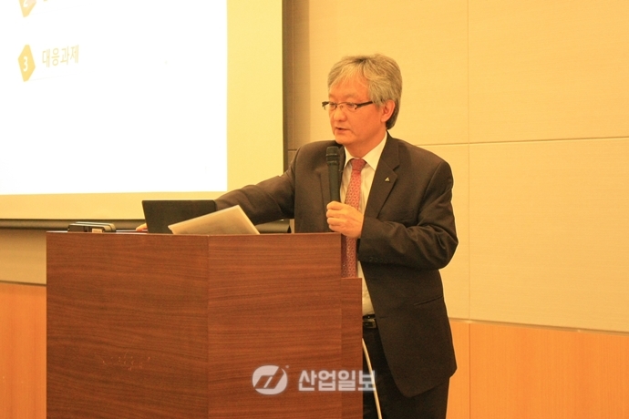 내년 우리나라 경제, 기회·위험의 공존