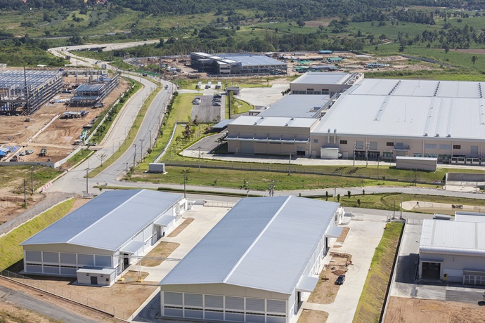 韓 中企 살리는 클러스터, “껍데기는 가라”