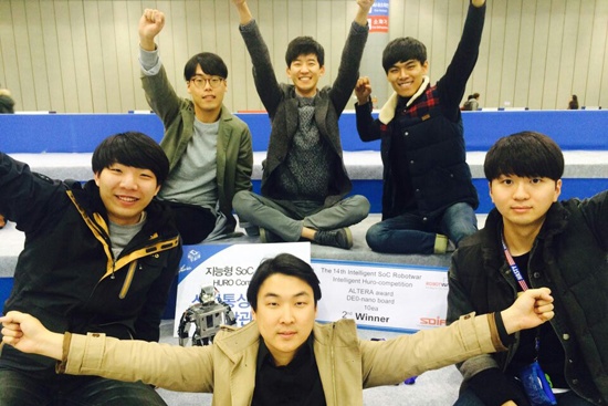 건대 전자공학부 소모임 X[deca], 로봇 콘테스트 2위