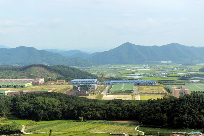 우진플라임, 김해시 고객니즈에 신속 대응위해 김해센터 설립