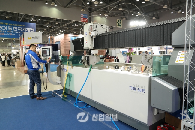 [KOMAF 2015] (주)티오피에스, 대한민국 NO.1 워터젯 절단 장비 제시