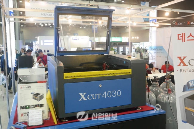 [KOMAF 2015] 레이저픽스코리아, 고객 니즈 충족하는 레이저커팅기