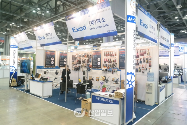 [KOMAF 2015] 엑소, 국내 기술로 제작한 무연인두기 공개