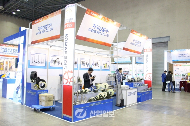 [KOMAF 2015] 지덕산업㈜, ‘캐스터’ 외길로 세계를 향해 나아가다