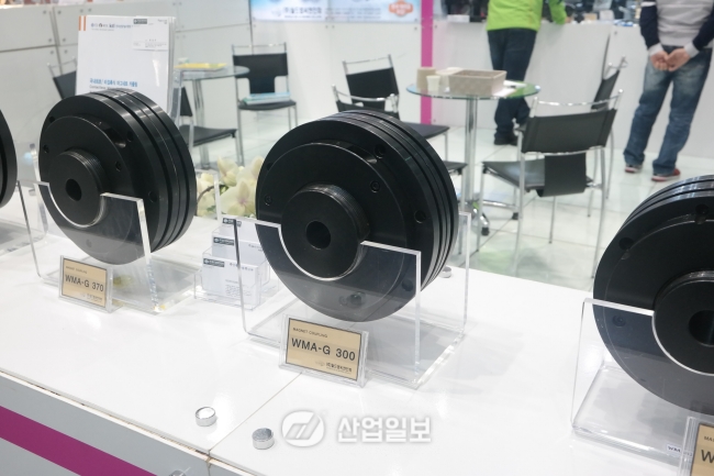 [KOMAF 2015] (주)월드엠씨앤인화, 영구자석카플링으로 시장 주도