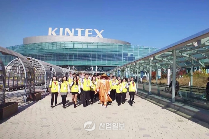 [Exhibition Review]드론으로 본 2015 한국기계전 ‘위, 아래’